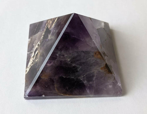 Amethyst-Pyramide, natürliche Amethyst-Pyramide, Heilkristall