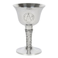 Kelch mit Pentagramm aus Silbermetall