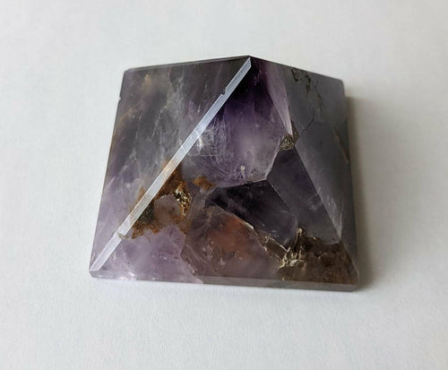 Amethyst-Pyramide, natürliche Amethyst-Pyramide, Heilkristall